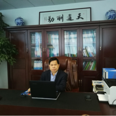 卓越公司潘宁忠：勇立创新潮头 用人生经历书写科研报国